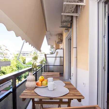 Sweet 2 Bedroom In Greek Colors Athens